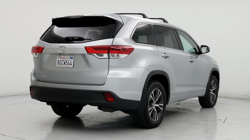 2018 Toyota Highlander LE 8