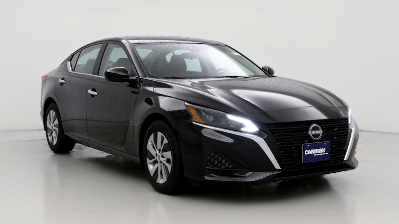 2023 Nissan Altima S Hero Image