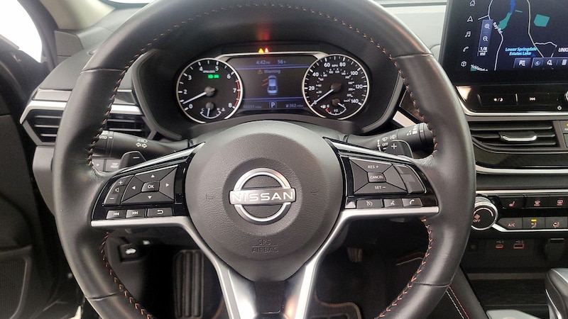 2023 Nissan Altima SR 10