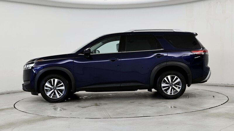 2023 Nissan Pathfinder SL 3