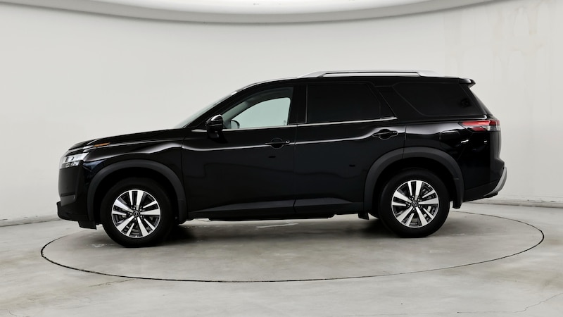 2023 Nissan Pathfinder SL 3