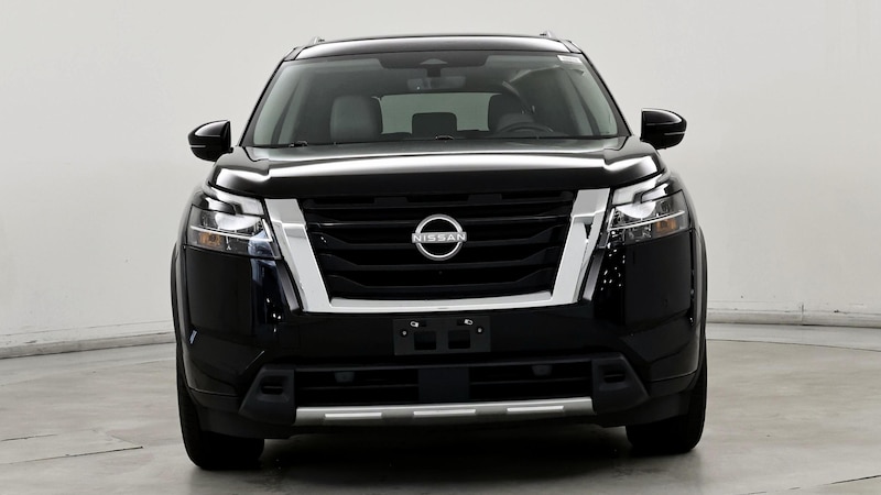 2023 Nissan Pathfinder SL 5