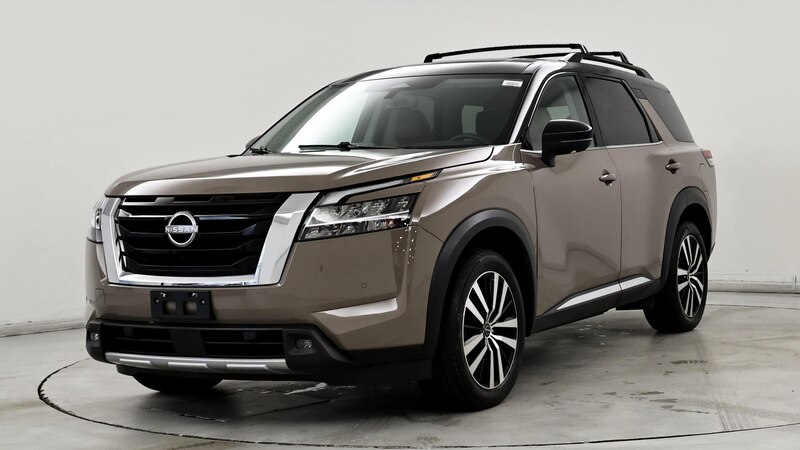 2023 Nissan Pathfinder Platinum 4