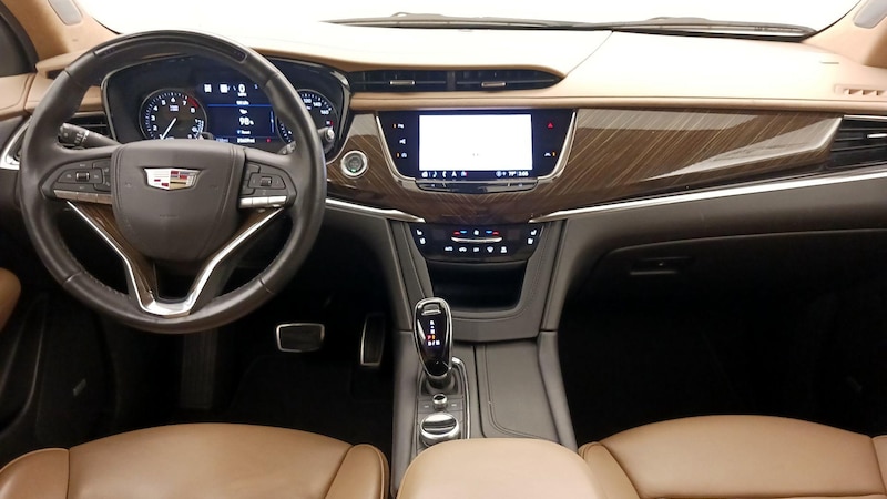 2022 Cadillac XT6 Premium Luxury 9