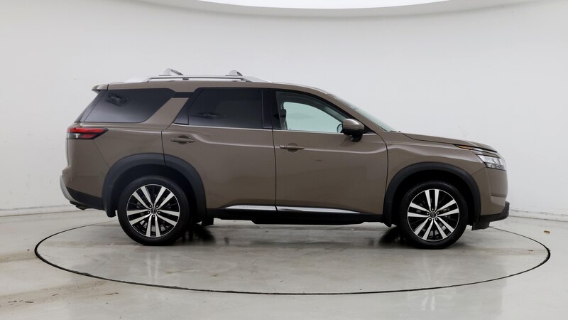 2023 Nissan Pathfinder Platinum 7