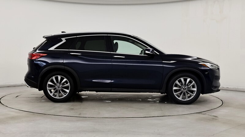 2021 INFINITI QX50 Essential 7