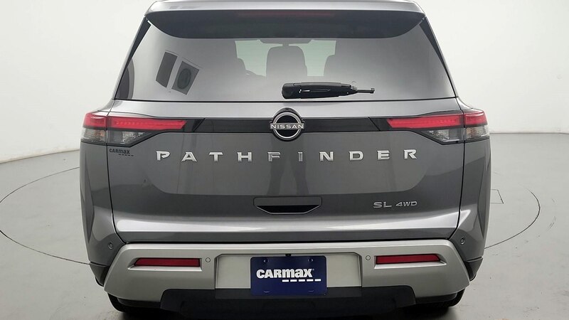 2022 Nissan Pathfinder SL 6