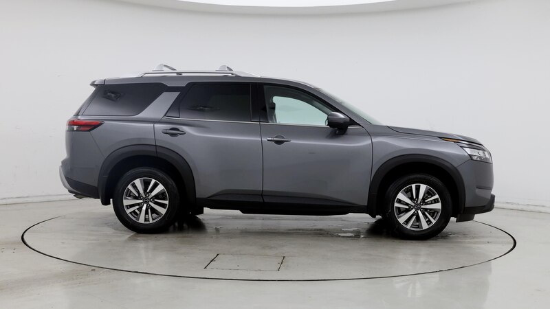 2023 Nissan Pathfinder SL 7