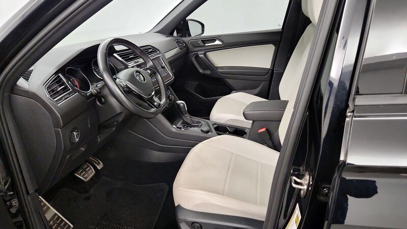 2021 Volkswagen Tiguan SE R-Line Black 11