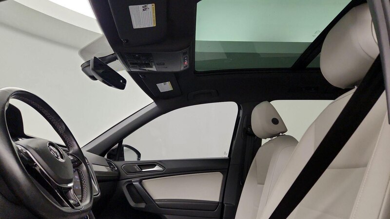 2021 Volkswagen Tiguan SE R-Line Black 19