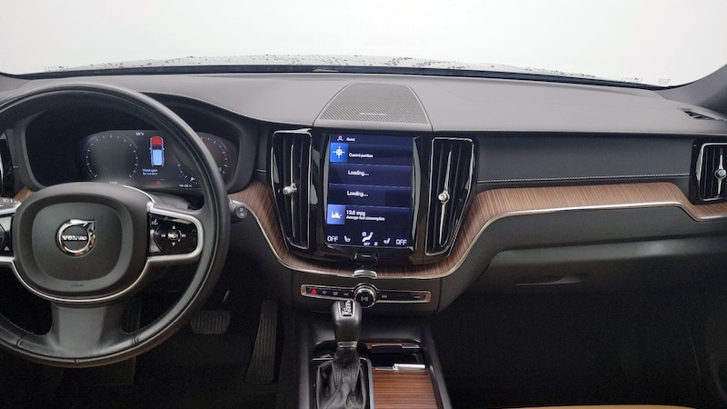 2021 Volvo XC60 T5 Inscription 9