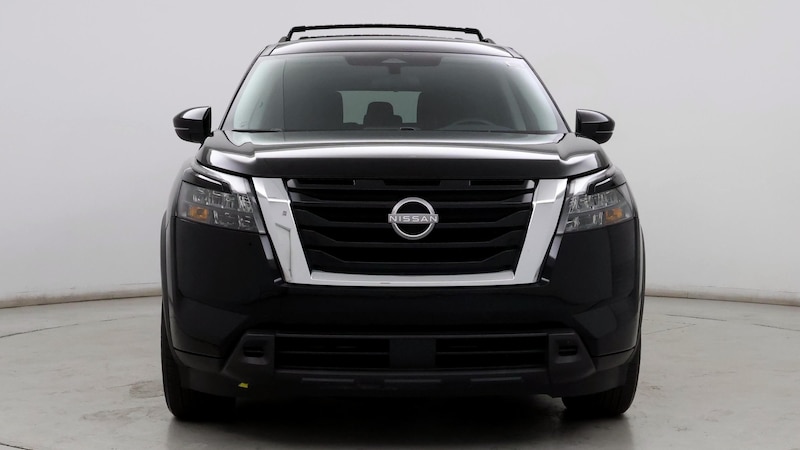 2023 Nissan Pathfinder SL 5