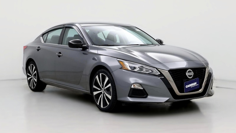 2021 Nissan Altima SR Hero Image