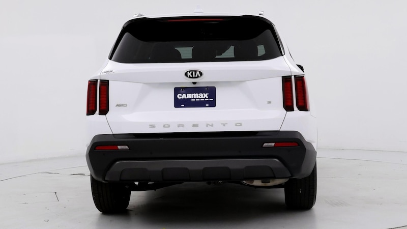 2021 Kia Sorento S 6