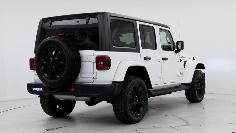 2021 Jeep Wrangler Unlimited Sahara 8