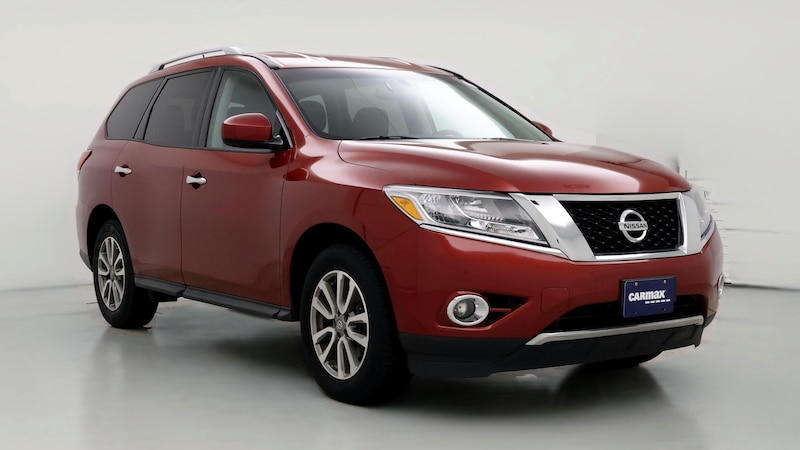 2016 Nissan Pathfinder SV Hero Image