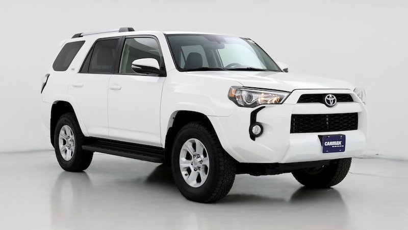 2019 Toyota 4Runner SR5 Hero Image