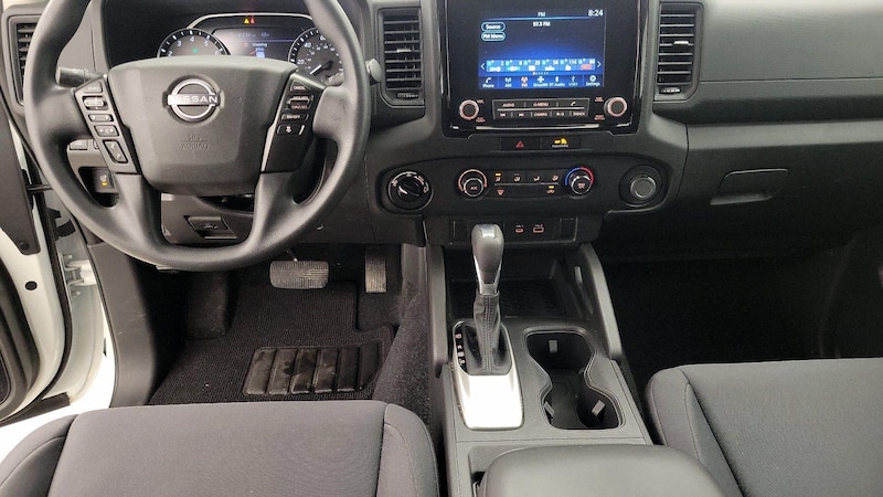 2022 Nissan Frontier S 9