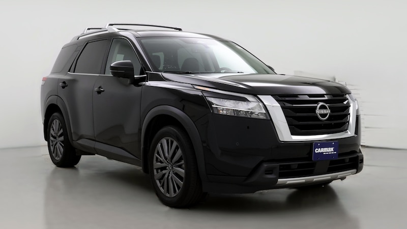 2023 Nissan Pathfinder SL Hero Image