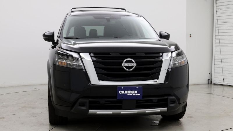 2023 Nissan Pathfinder SL 4