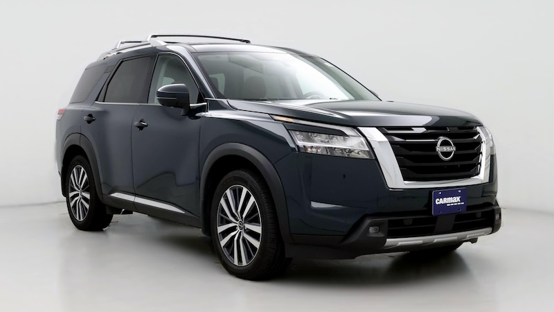 2022 Nissan Pathfinder Platinum Hero Image