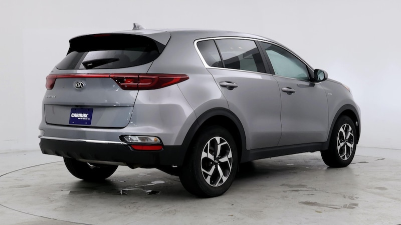 2022 Kia Sportage LX 8