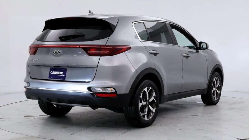 2021 Kia Sportage LX 8