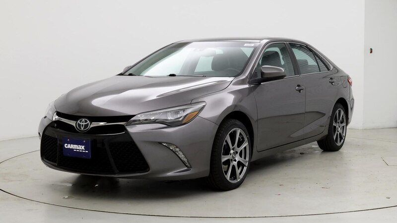 2017 Toyota Camry XSE 4