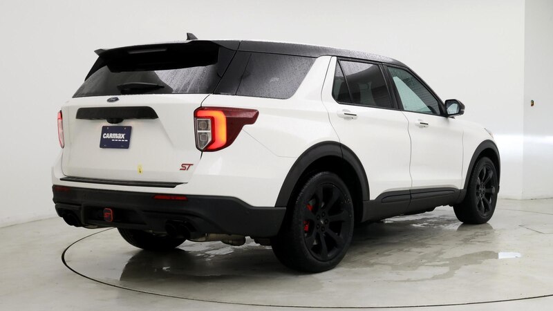 2021 Ford Explorer ST 8