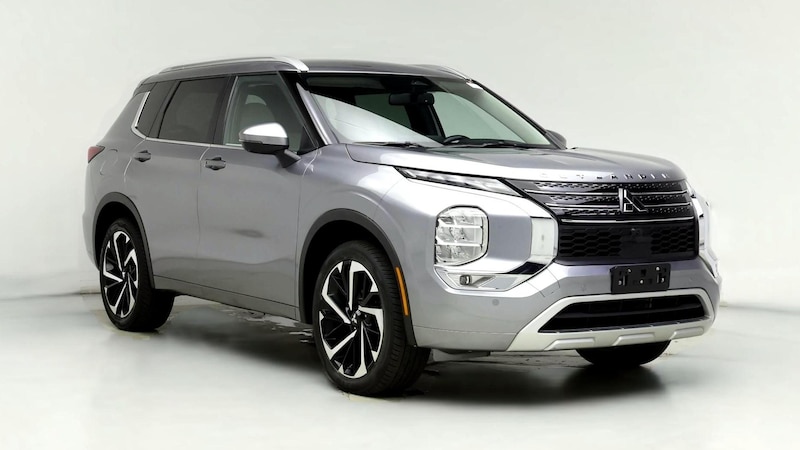 2022 Mitsubishi Outlander SEL Hero Image