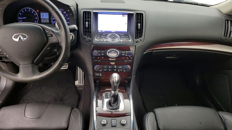 2013 INFINITI G37 X 9