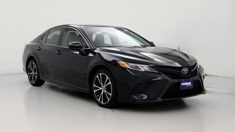 2018 Toyota Camry LE Hero Image