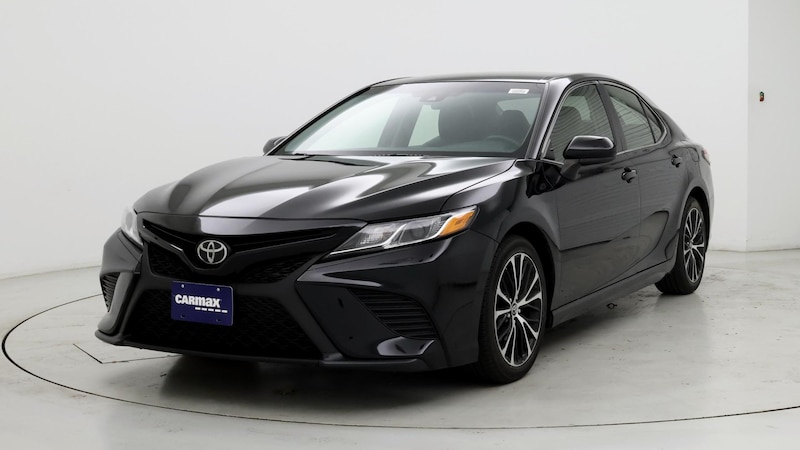 2018 Toyota Camry LE 4