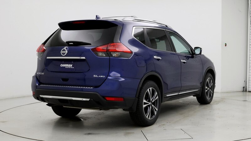 2017 Nissan Rogue SL 8