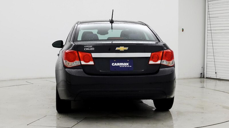 2015 Chevrolet Cruze LS 6