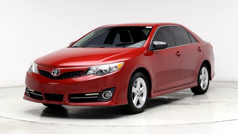 2014 Toyota Camry SE 4