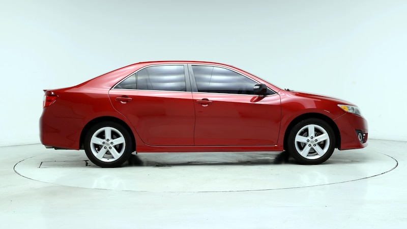 2014 Toyota Camry SE 7