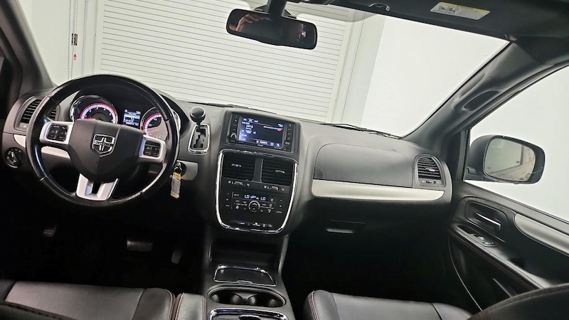 2019 Dodge Grand Caravan GT 9