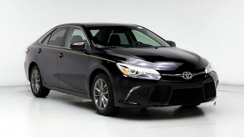 2017 Toyota Camry SE Hero Image