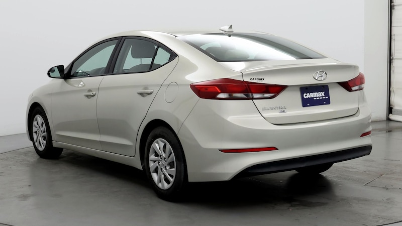 2017 Hyundai Elantra SE 2