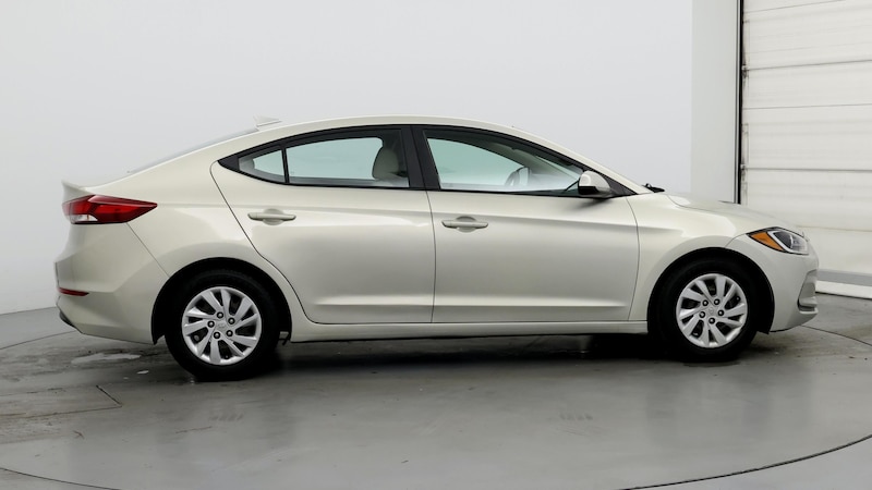 2017 Hyundai Elantra SE 7