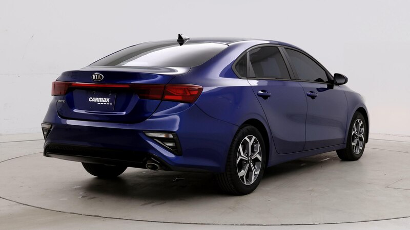 2021 Kia Forte LXS 8