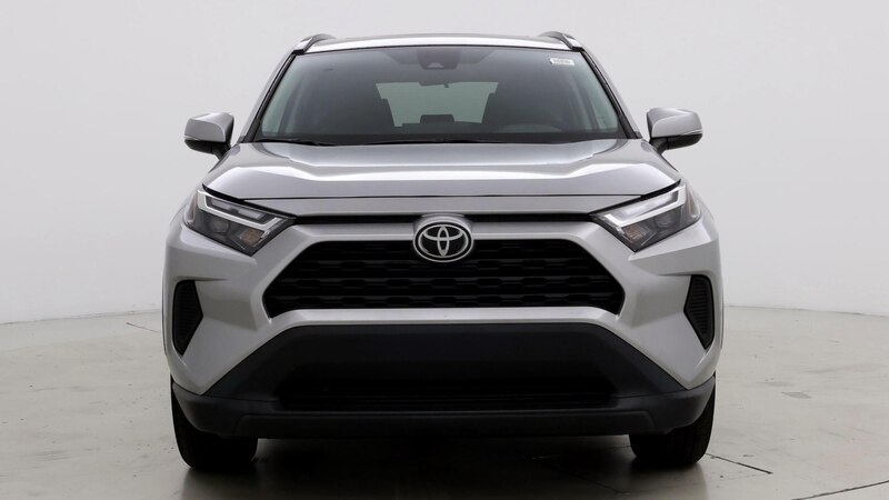 2022 Toyota RAV4 XLE 5