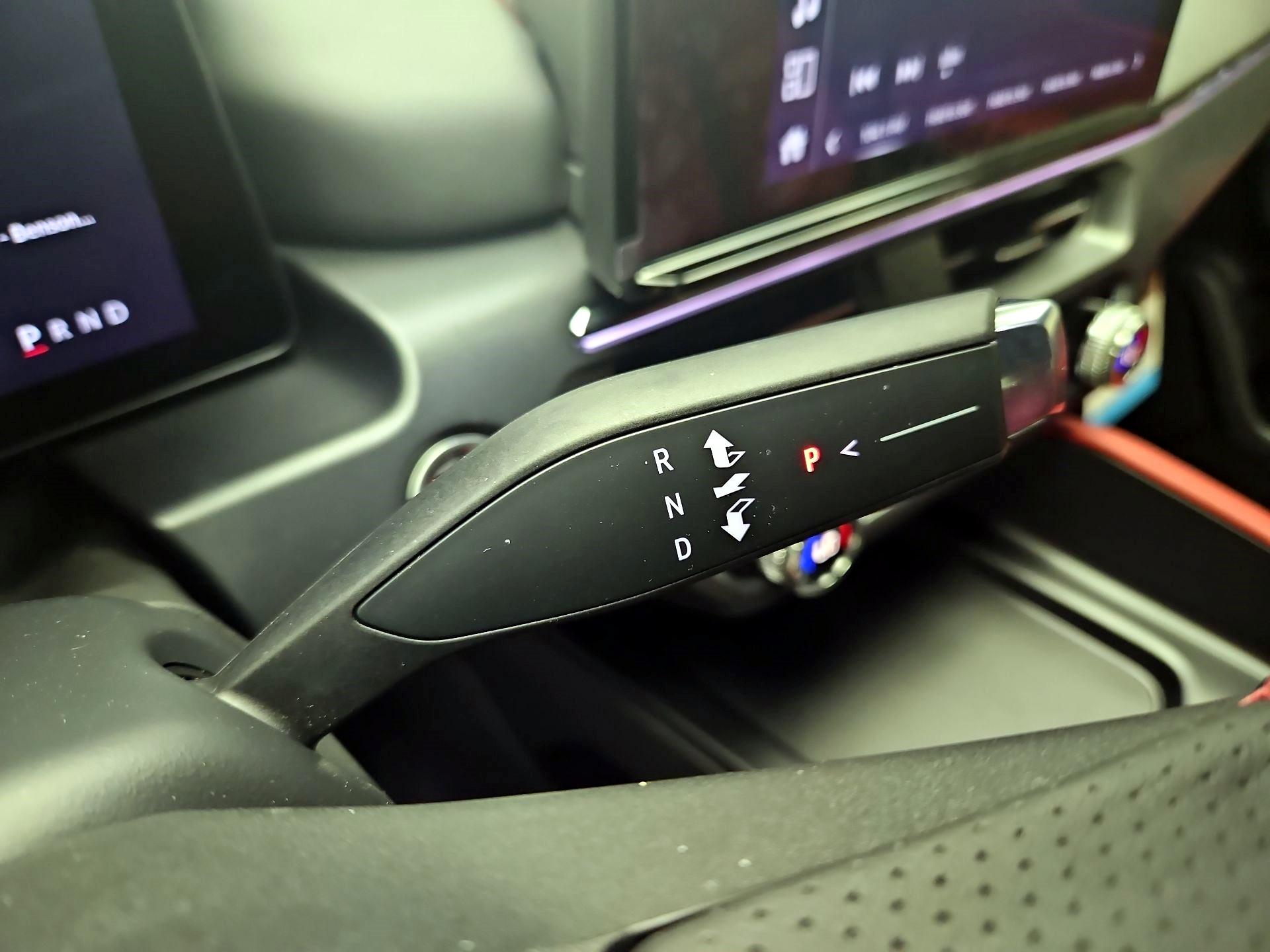 Thumbnail: 2024 Acura ZDX - 18