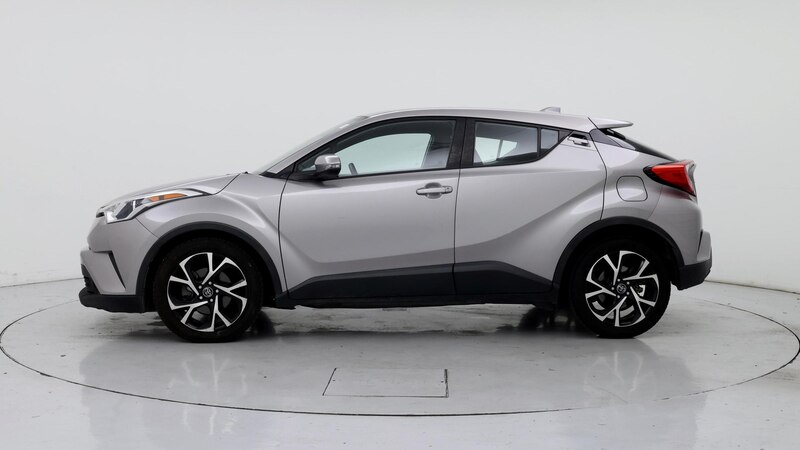 2019 Toyota C-HR XLE 3