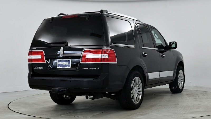 2014 Lincoln Navigator  8