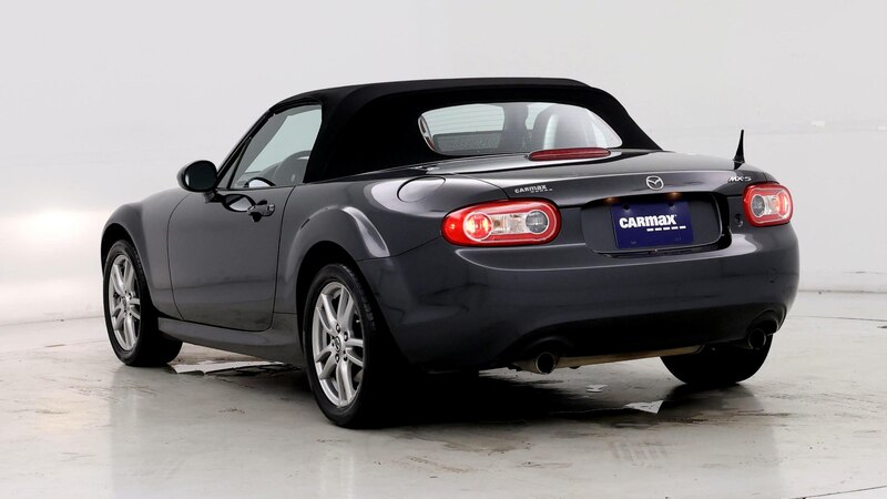 2014 Mazda MX-5 Miata Sport 2