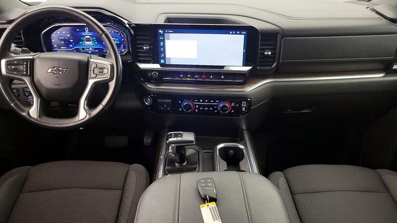 2023 Chevrolet Silverado 1500 RST 9