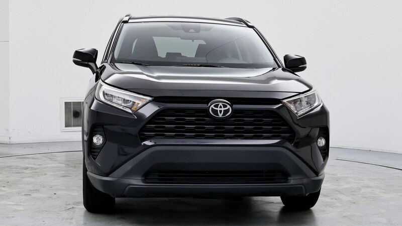 2020 Toyota RAV4 XLE 5