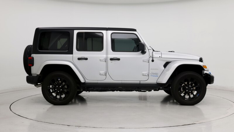 2022 Jeep Wrangler Unlimited Sahara 7